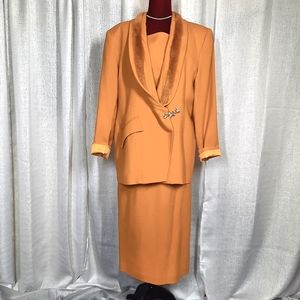 LILY & TAYLOR TWO PIECE PENCIL SKIRT SUIT SIZE 18